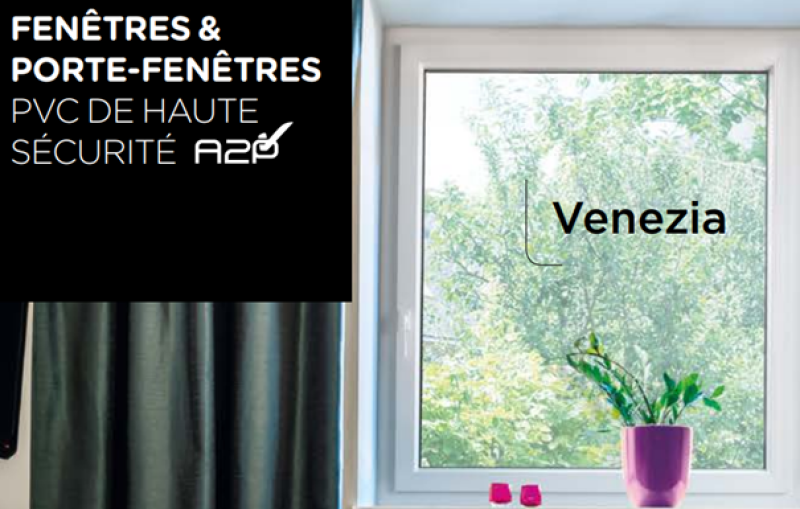 Pose de fenêtres en PVC double vitrage dans une villa à Puyricard près d'Aix en Provence